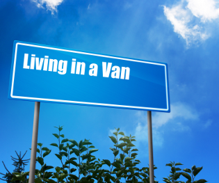 Live-in-van-sign1